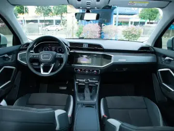 2019 Audi Q3 с пробегом 85 000 км