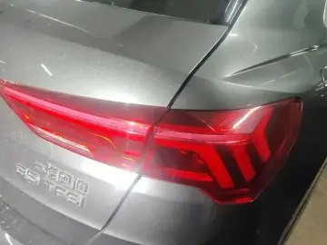 2022 Audi Q3 с пробегом 53 000 км