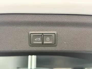 2022 Audi Q3 с пробегом 22 000 км
