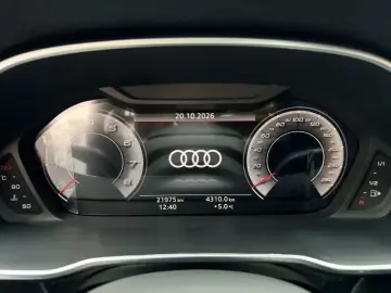 2022 Audi Q3 с пробегом 22 000 км
