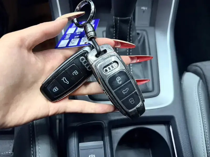 2022 Audi Q3 с пробегом 22 000 км