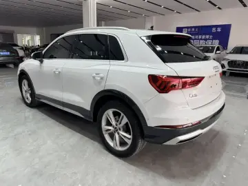 2023 Audi Q3 с пробегом 50 000 км