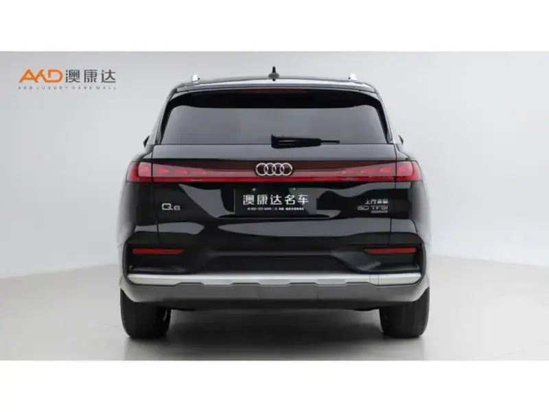 2023 Audi Q6 с пробегом 36 000 км