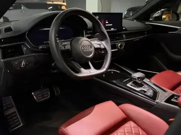 2022 Audi S4 с пробегом 36 000 км