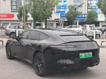 2026 Avatr 12 с пробегом 7 000 км