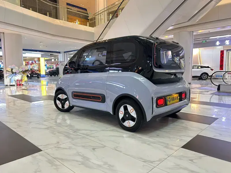 2022 Baojun Kiwi EV с пробегом 52 000 км