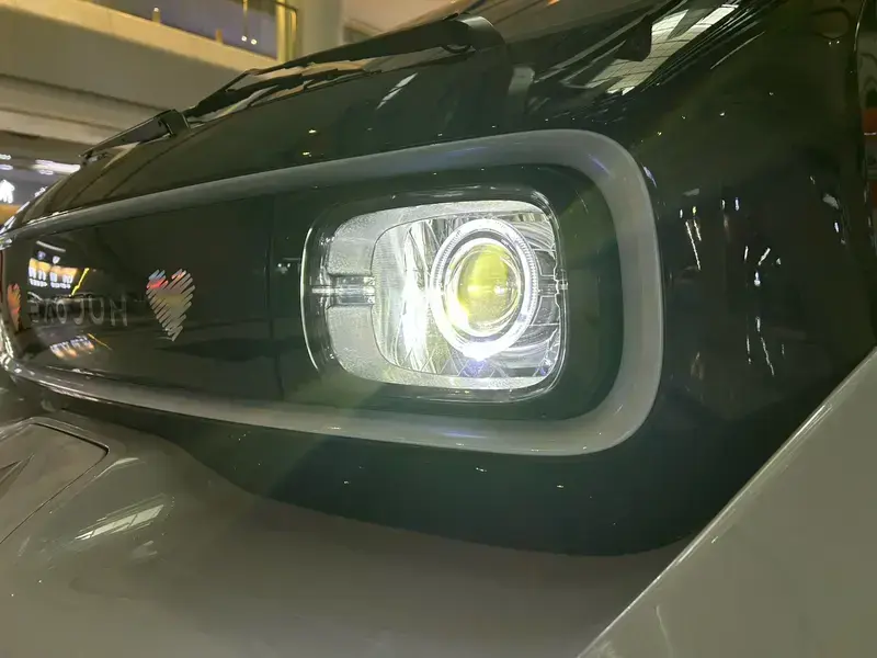 2022 Baojun Kiwi EV с пробегом 52 000 км