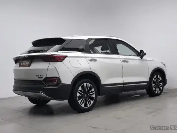 2021 Bestune T77 с пробегом 33 000 км