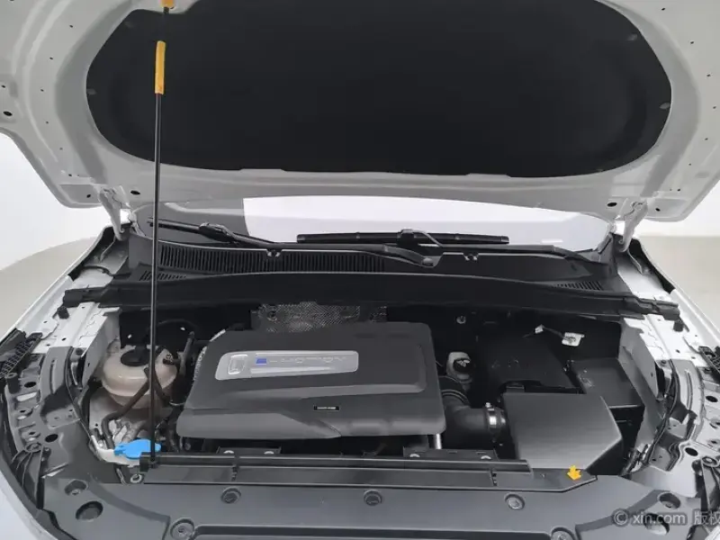 2021 Bestune T77 с пробегом 33 000 км