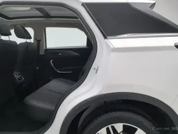 2021 Bestune T77 с пробегом 33 000 км