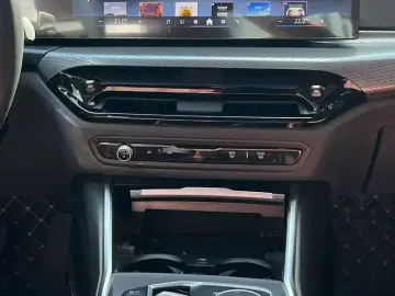 2025 BMW 3 серии с пробегом 25 000 км