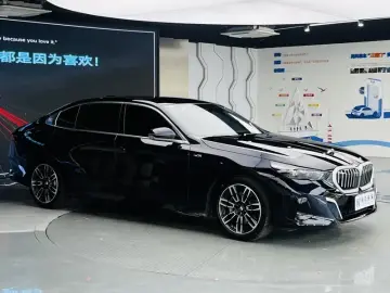 2025 BMW 5 серии с пробегом 31 000 км