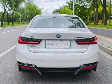 2026 BMW i3 с пробегом 7 000 км