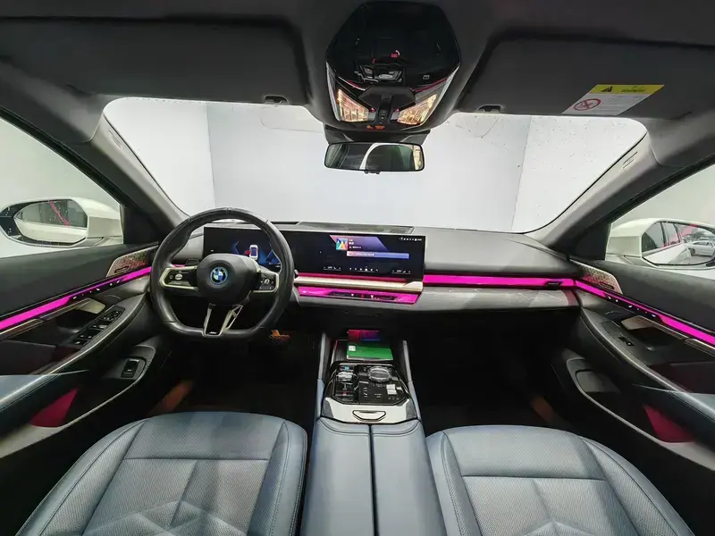 2024 BMW i5 с пробегом 55 300 км