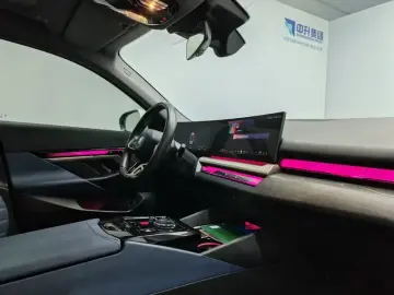 2024 BMW i5 с пробегом 55 300 км