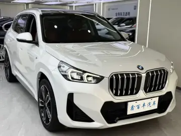 2023 BMW X1 с пробегом 15 000 км
