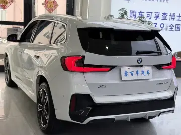 2023 BMW X1 с пробегом 15 000 км