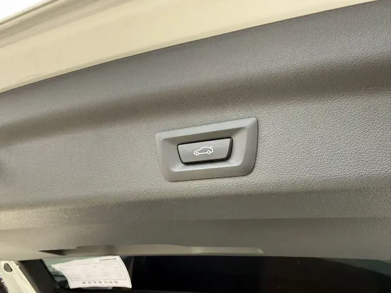 2023 BMW X1 с пробегом 53 000 км