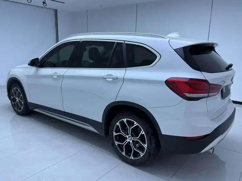 2022 BMW X1 с пробегом 20 000 км