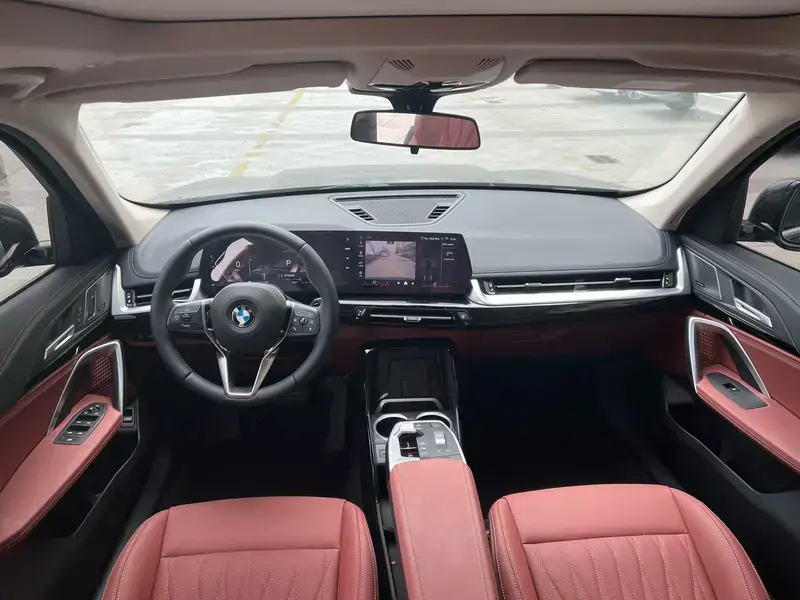 2026 BMW X1 с пробегом 2 000 км