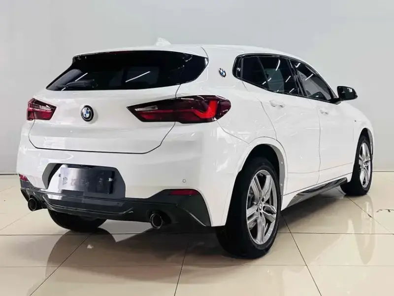 2023 BMW X2 с пробегом 30 000 км