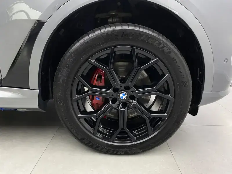 2023 BMW X7 с пробегом 58 000 км