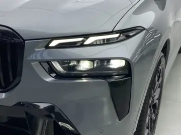 2023 BMW X7 с пробегом 58 000 км