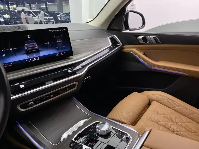 2023 BMW X7 с пробегом 58 000 км