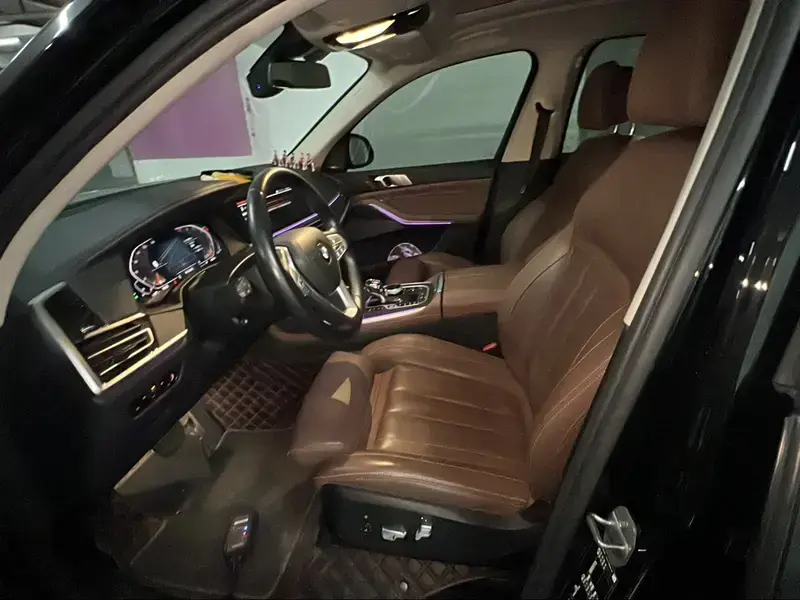 2022 BMW X7 с пробегом 54 500 км