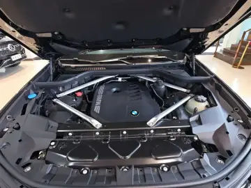 2026 BMW X7 с пробегом 3 000 км
