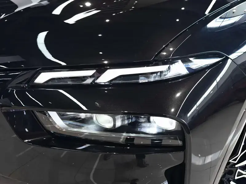 2026 BMW X7 с пробегом 3 000 км