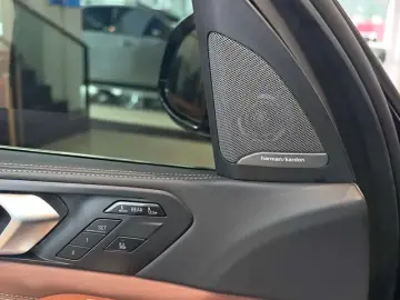 2026 BMW X7 с пробегом 3 000 км