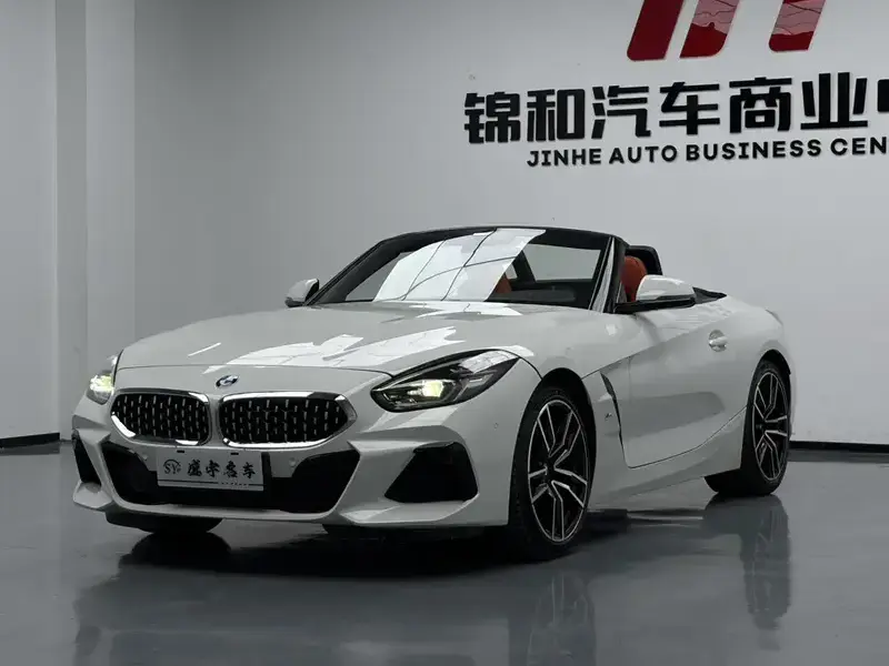2023 BMW Z4 с пробегом 53 000 км