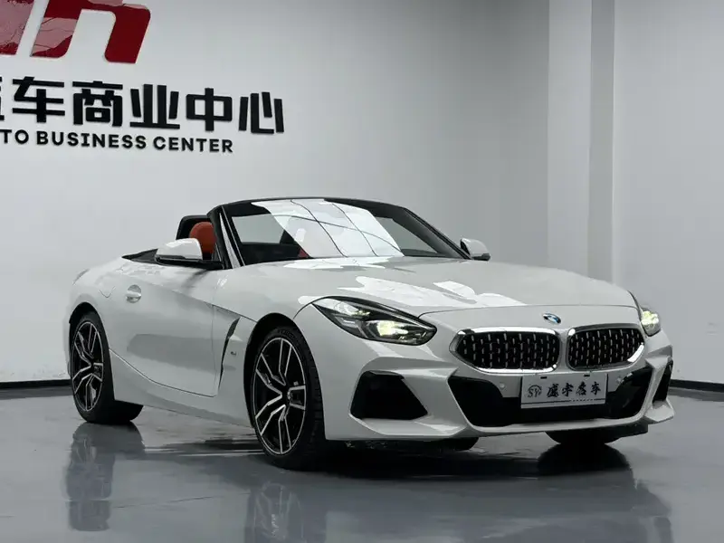 2023 BMW Z4 с пробегом 53 000 км
