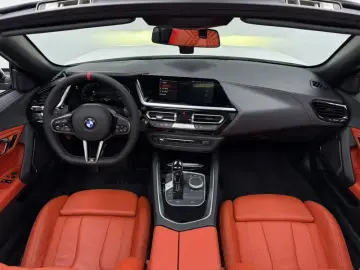 2023 BMW Z4 с пробегом 53 000 км