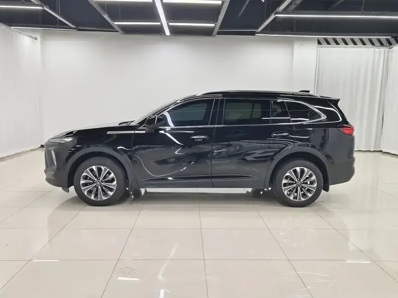 2026 Buick Envision с пробегом 5 500 км