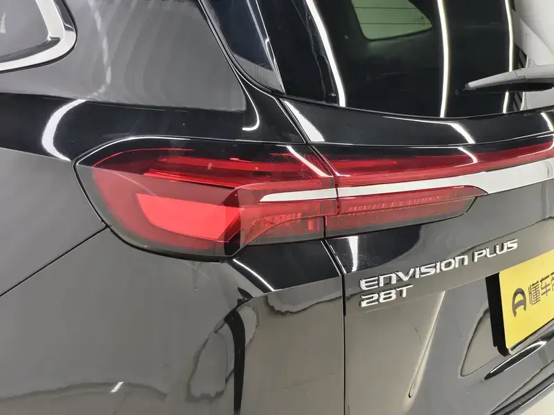 2026 Buick Envision с пробегом 5 500 км