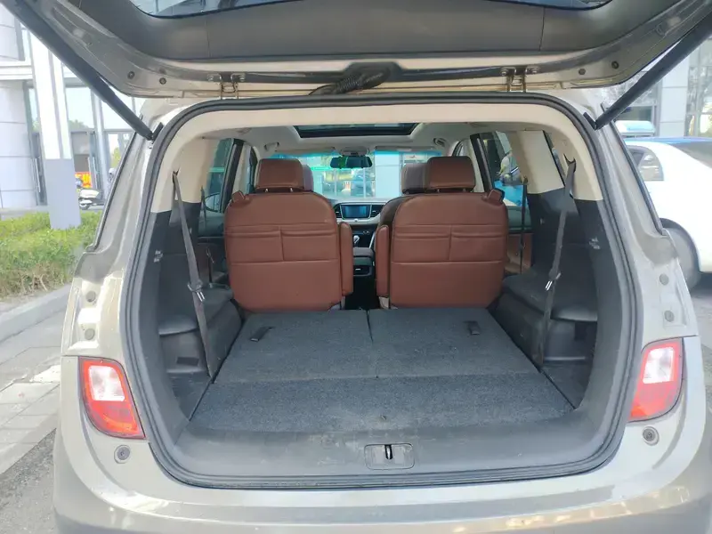 2019 Buick GL6 с пробегом 80 000 км