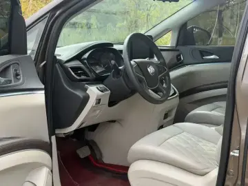 2023 Buick GL8 с пробегом 70 000 км