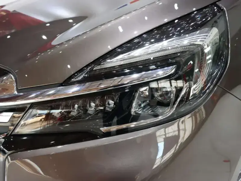 2023 Buick GL8 с пробегом 13 000 км