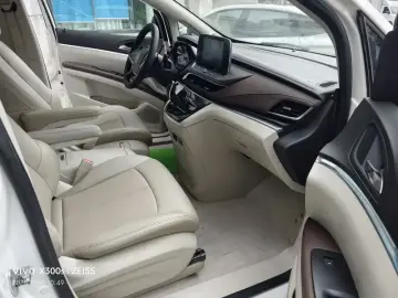 2023 Buick GL8 с пробегом 133 000 км