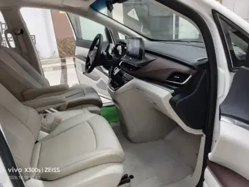 2023 Buick GL8 с пробегом 133 000 км
