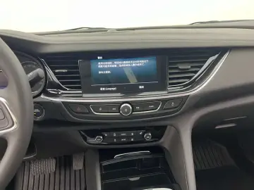 2025 Buick Regal с пробегом 2 300 км