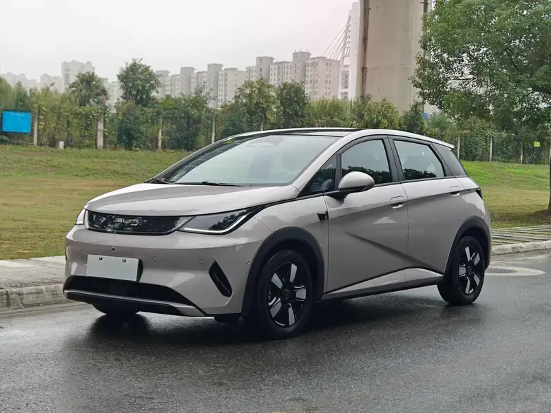 2025 BYD Dolphin с пробегом 35 000 км
