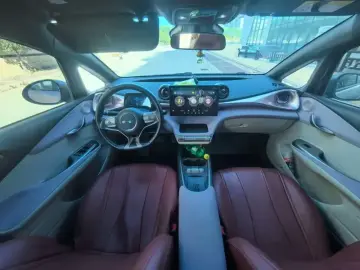 2021 BYD Dolphin с пробегом 25 000 км