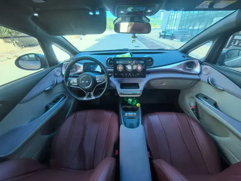 2021 BYD Dolphin с пробегом 25 000 км