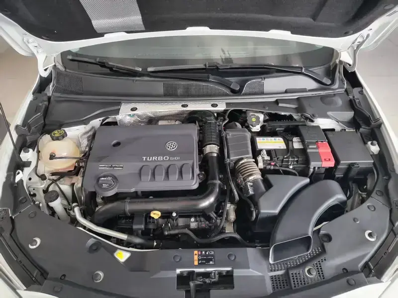 2023 Buick Verano с пробегом 19 000 км
