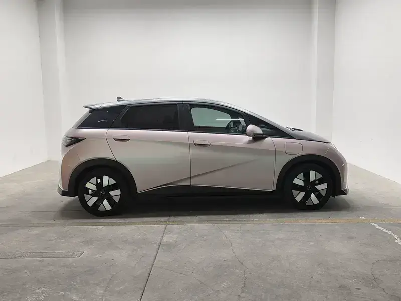 2021 BYD Dolphin с пробегом 40 200 км