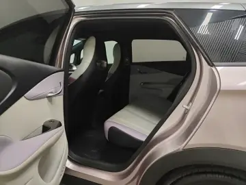 2021 BYD Dolphin с пробегом 40 200 км
