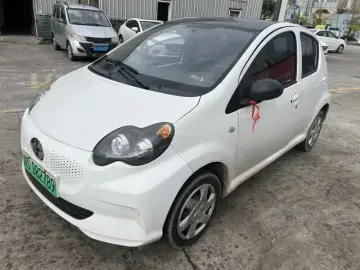 BYD E1